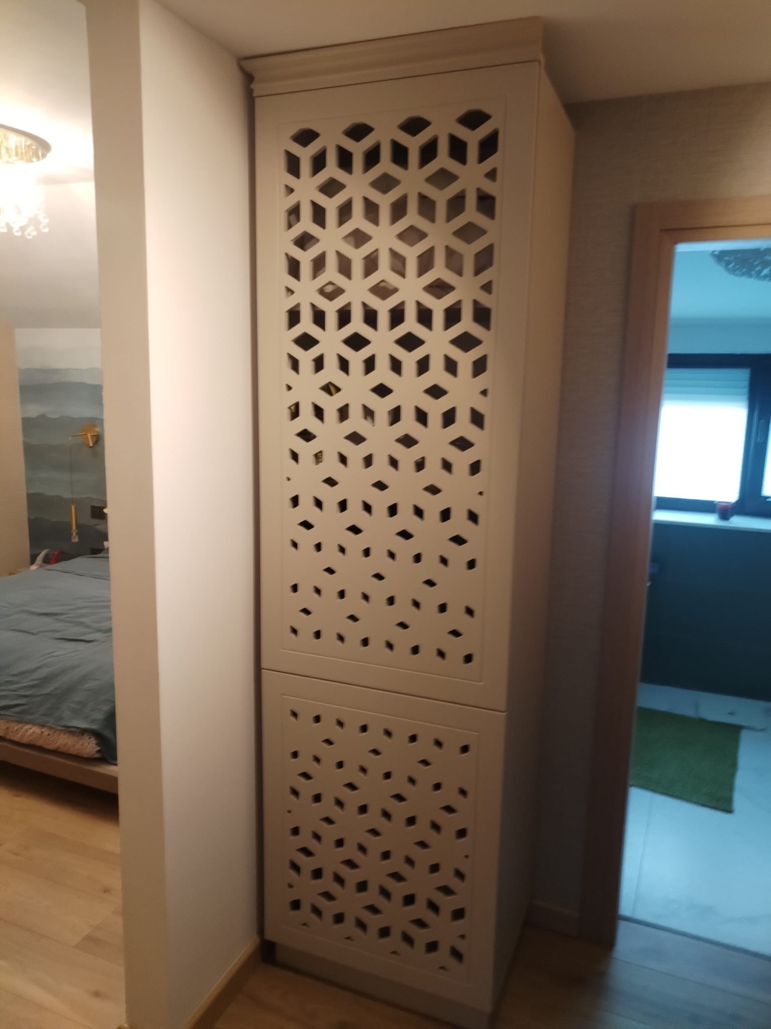 Lucrare nouă de mobilier la comandă, galerie foto